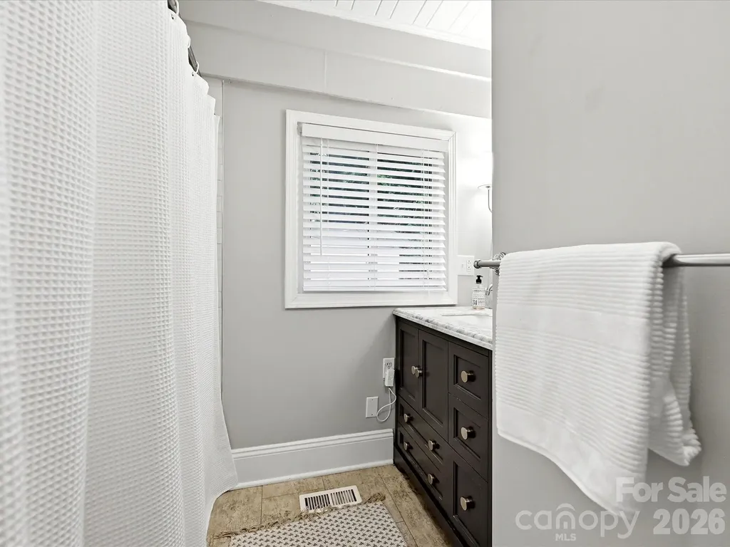 4318 Ruskin Drive Charlotte NC 28209
