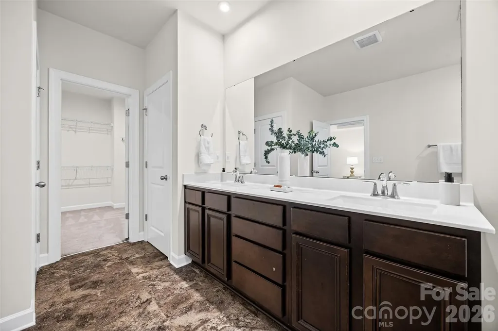 4523 Collingham Drive Charlotte NC 28273