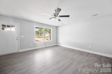 1505 Arden Avenue Kannapolis NC 28083