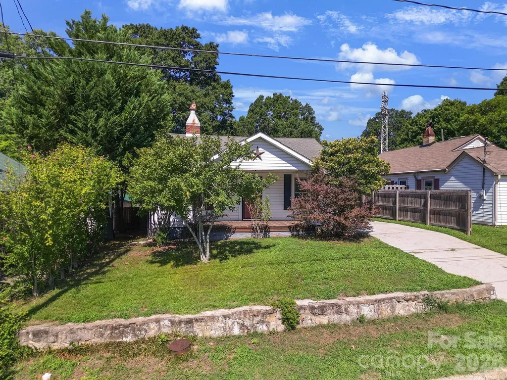 403 S Church Street Gastonia NC 28054