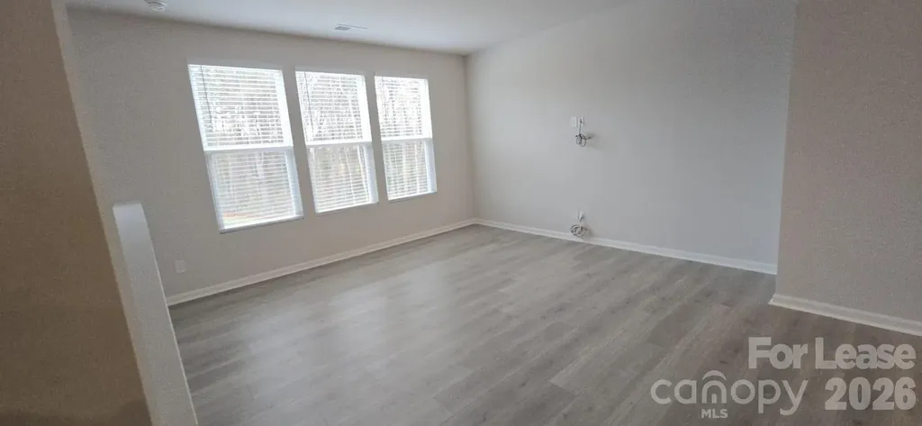 2324 Donnelly Hills Lane Charlotte NC 28262