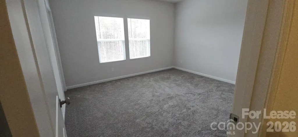 2324 Donnelly Hills Lane Charlotte NC 28262