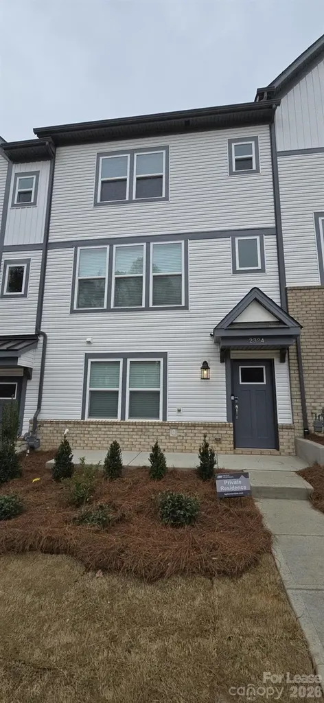 2324 Donnelly Hills Lane Charlotte NC 28262
