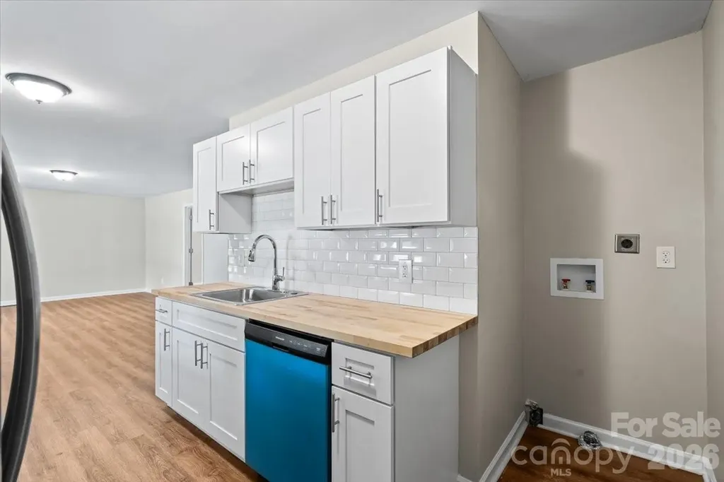 208 Tomberlin Road Mount Holly NC 28120