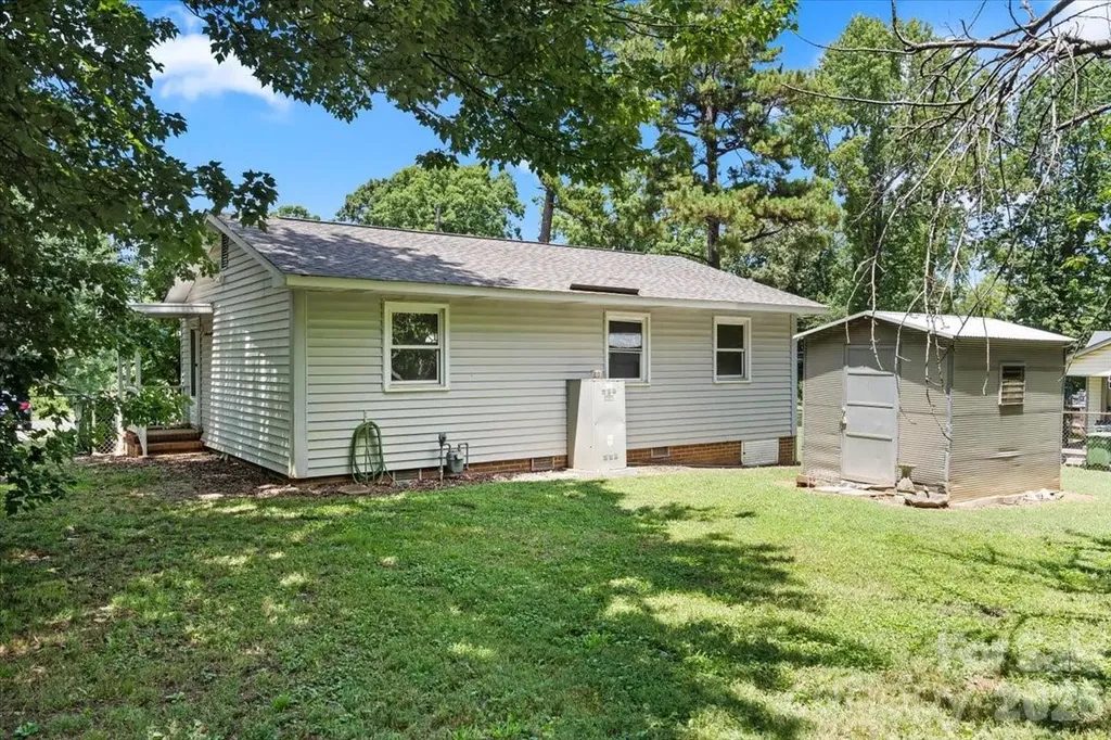 208 Tomberlin Road Mount Holly NC 28120