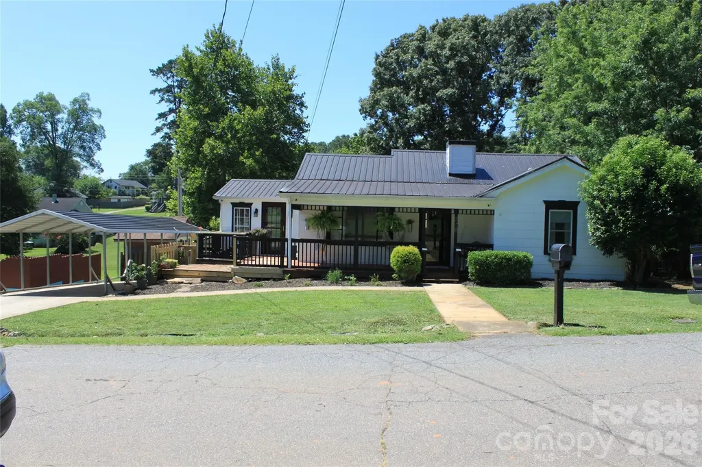 206 Bentwood Drive Forest City NC 28043