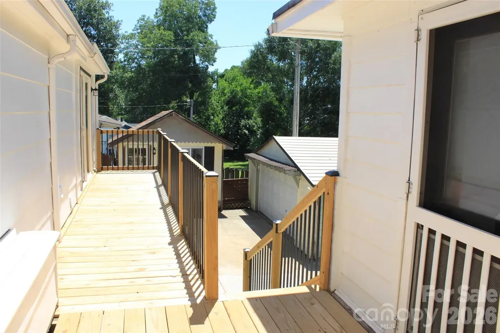 206 Bentwood Drive Forest City NC 28043
