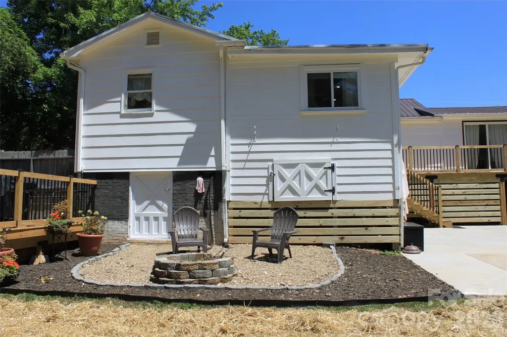 206 Bentwood Drive Forest City NC 28043