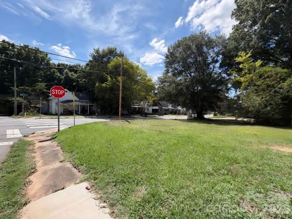 248 Buffalo Avenue NW Concord NC 28025