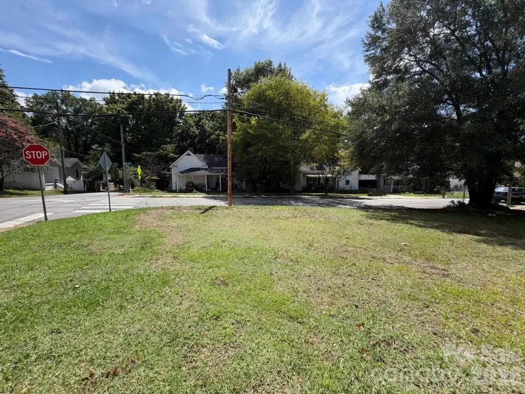 248 Buffalo Avenue NW Concord NC 28025