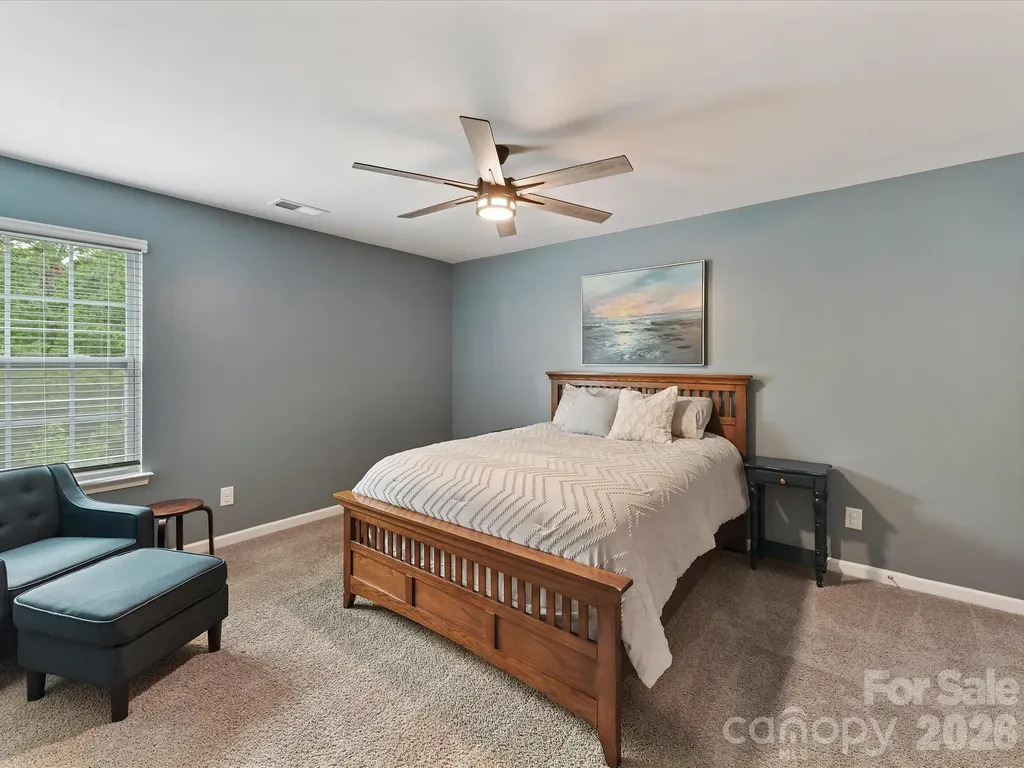 724 Larmore Avenue Charlotte NC 28216