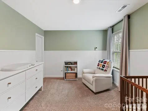 724 Larmore Avenue Charlotte NC 28216