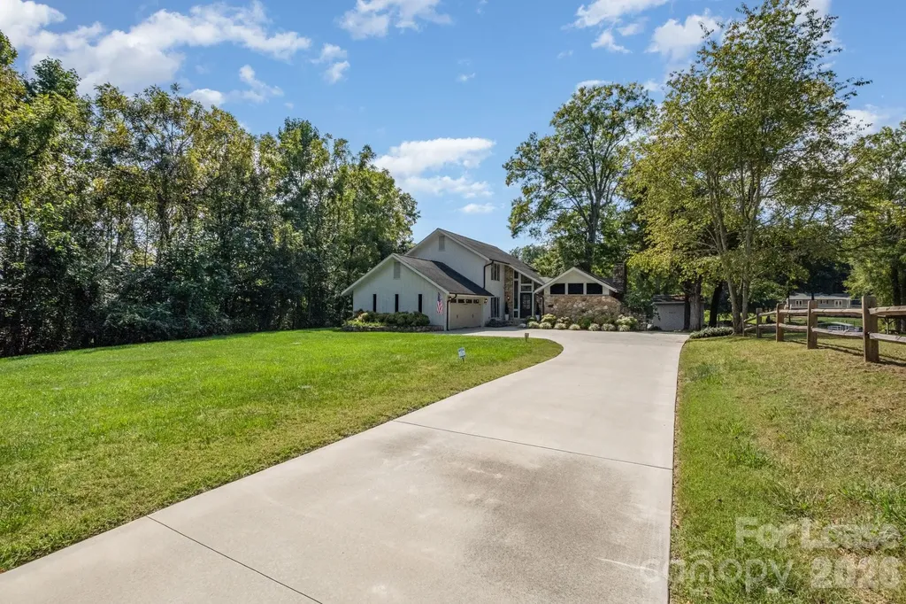 118 Waterfowl Lane Mooresville NC 28117