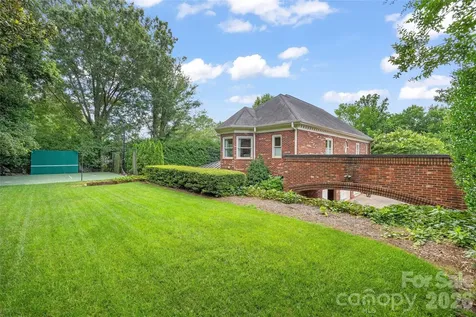 5411 Mirabell Road Charlotte NC 28226