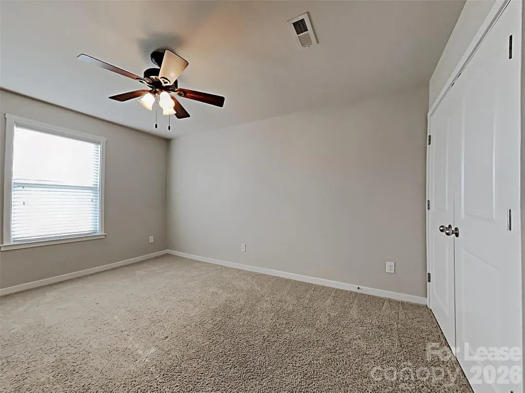 2718 Impatien Drive Charlotte NC 28215