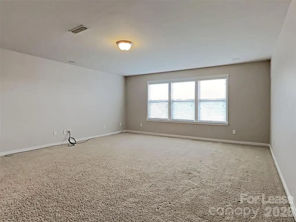 2718 Impatien Drive Charlotte NC 28215