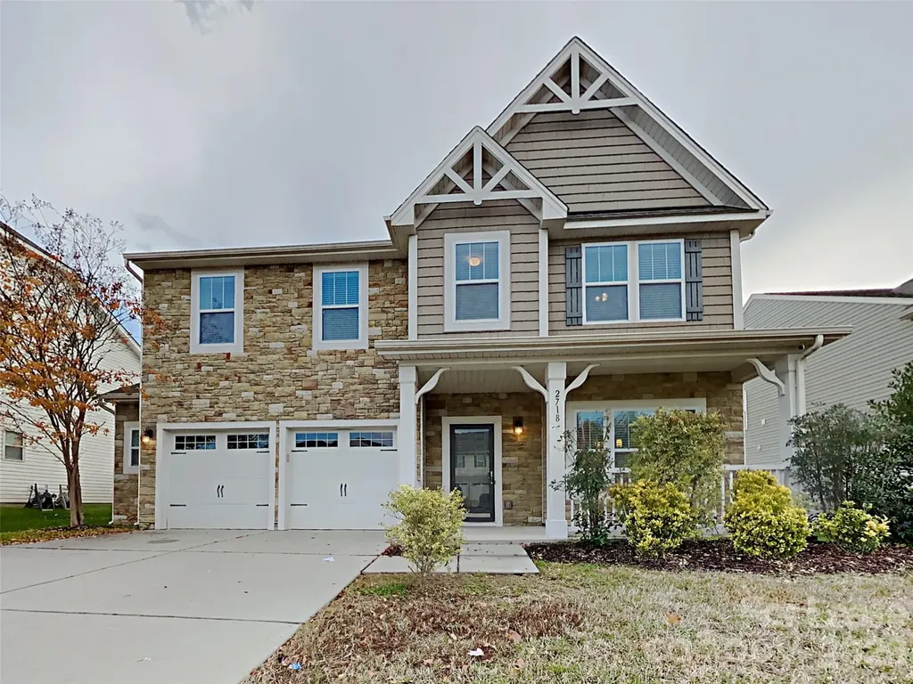 2718 Impatien Drive Charlotte NC 28215