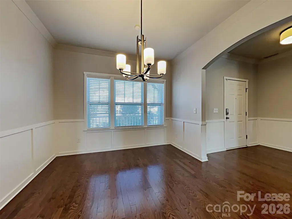2718 Impatien Drive Charlotte NC 28215