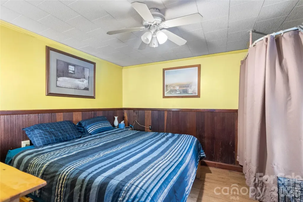3151 N Bearwallow Road Hendersonville NC 28792