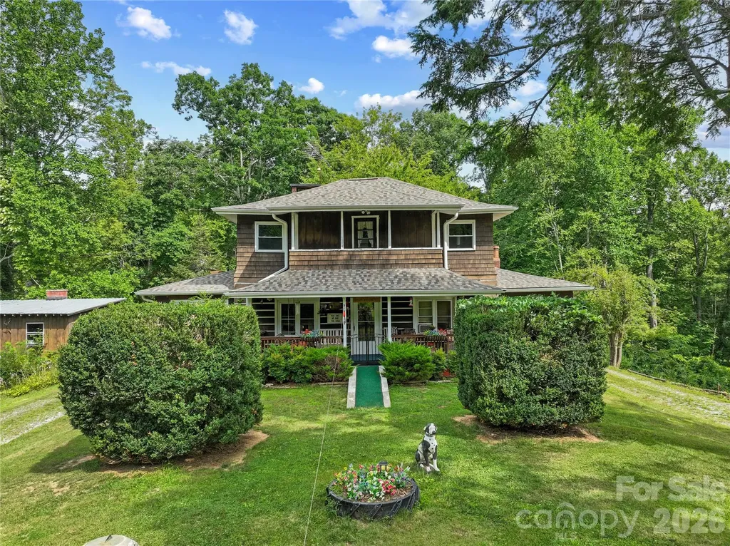 3151 N Bearwallow Road Hendersonville NC 28792