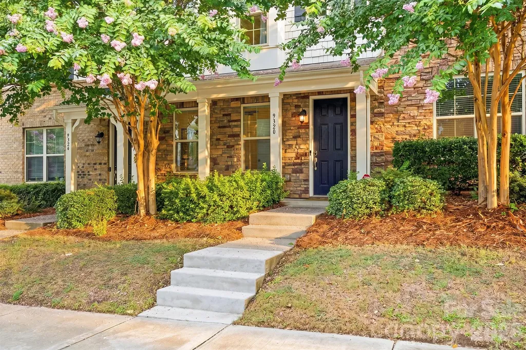 9320 Ainslie Downs Street Charlotte NC 28273