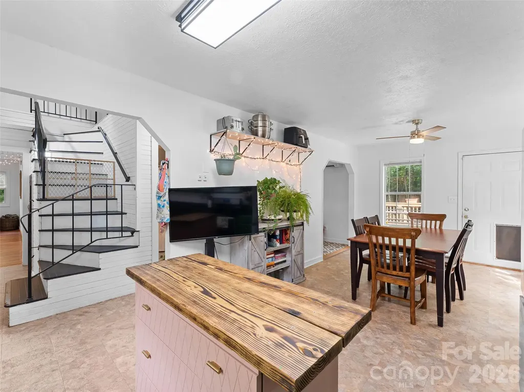 105 Big Bear Drive Pisgah Forest NC 28768