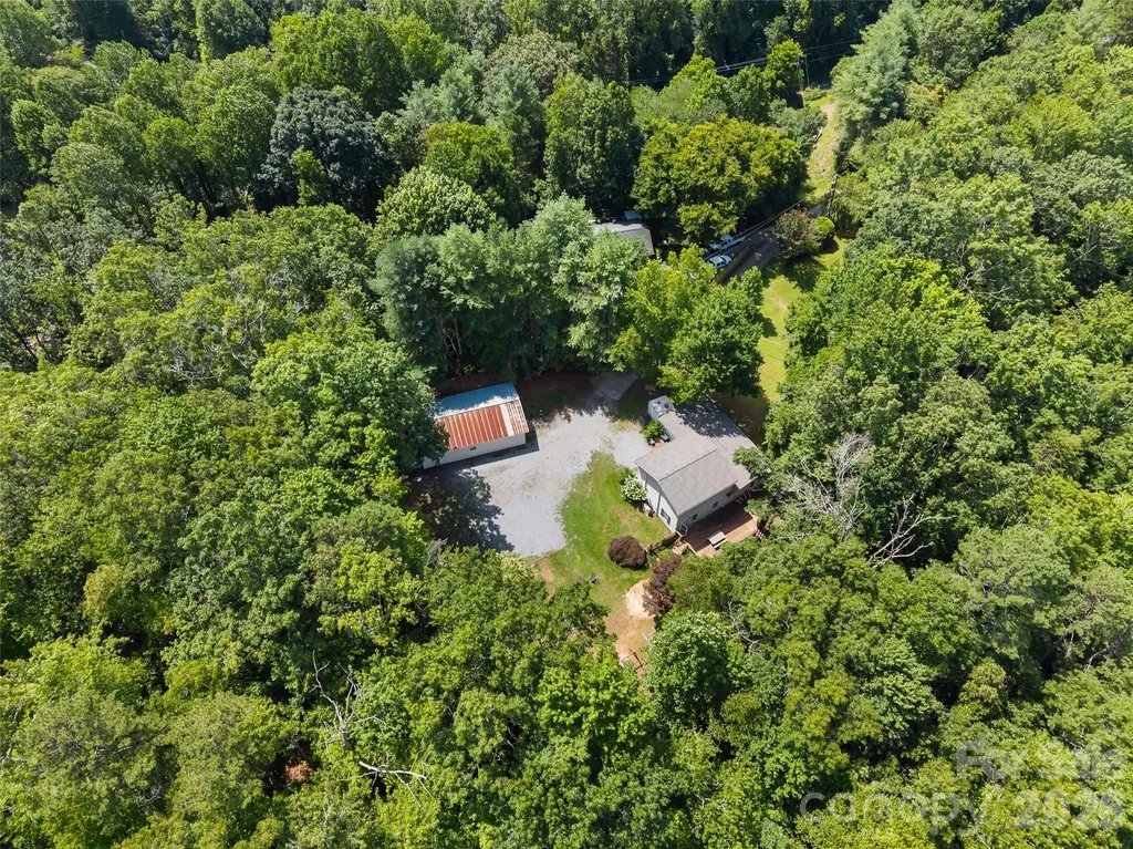 105 Big Bear Drive Pisgah Forest NC 28768