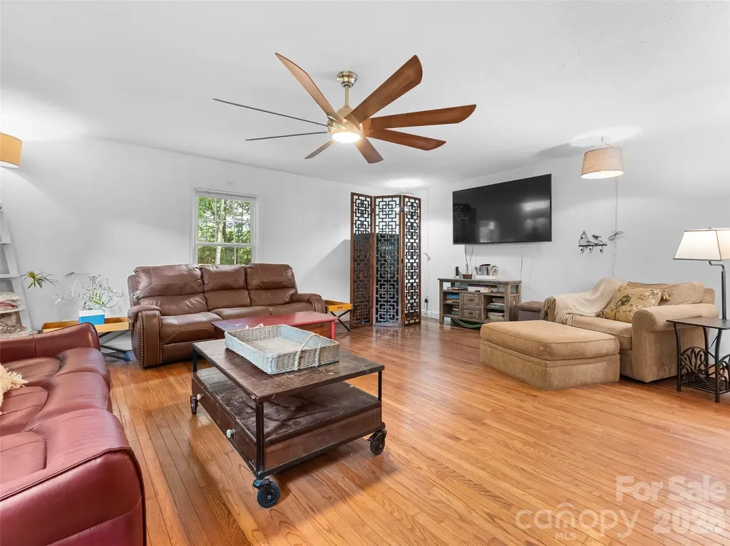 105 Big Bear Drive Pisgah Forest NC 28768