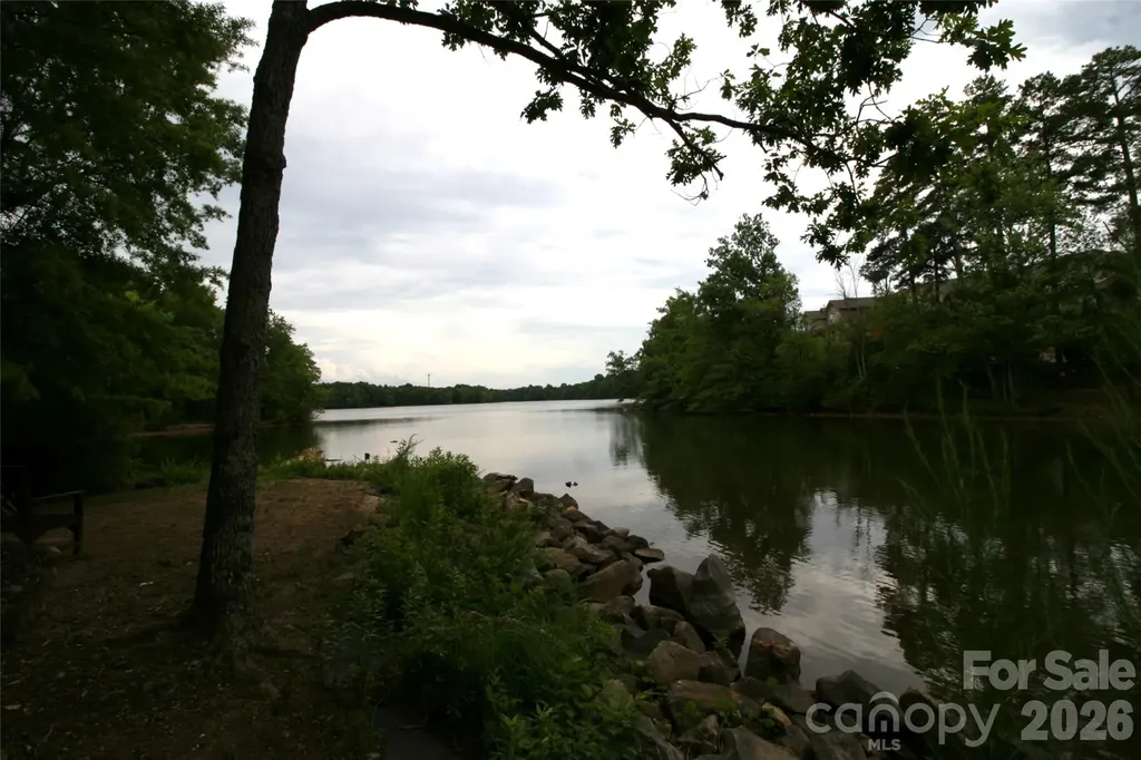 797 Peninsula Drive Davidson NC 28036