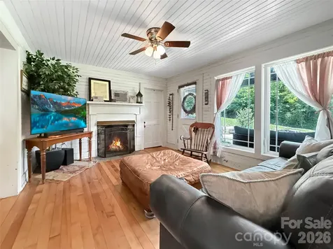 419 Fletcher Branch Road Vilas NC 28692