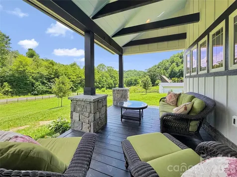 419 Fletcher Branch Road Vilas NC 28692