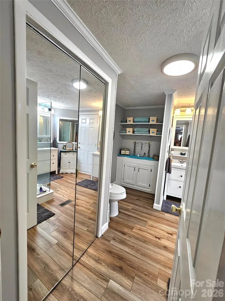 734 Pinehaven Drive New London NC 28127