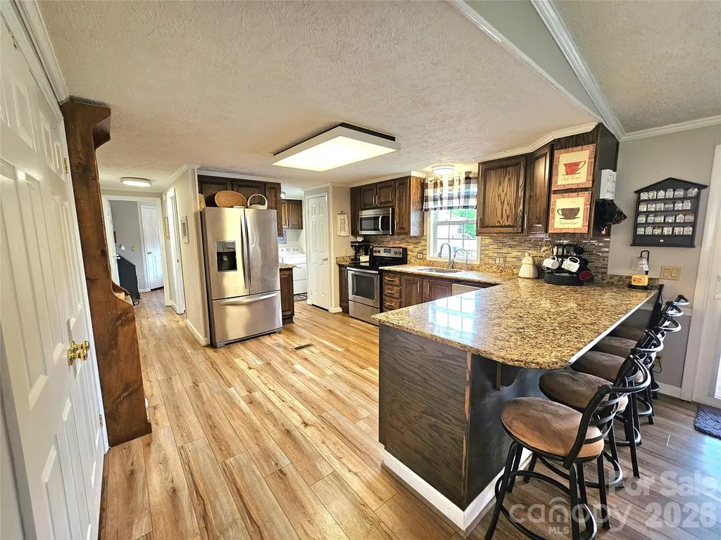 734 Pinehaven Drive New London NC 28127