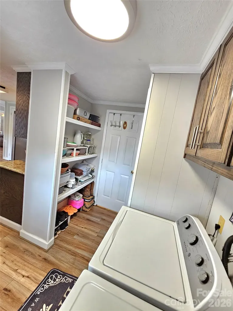 734 Pinehaven Drive New London NC 28127