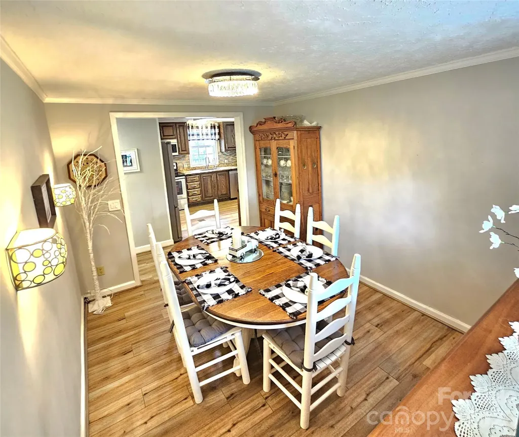 734 Pinehaven Drive New London NC 28127