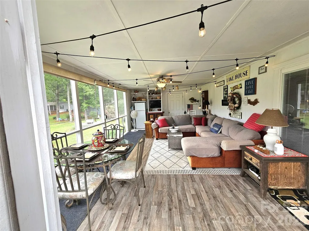 734 Pinehaven Drive New London NC 28127