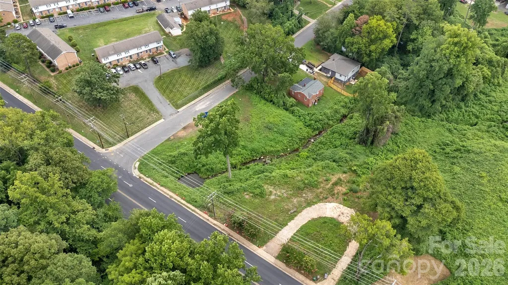1813 West Boulevard Charlotte NC 28208