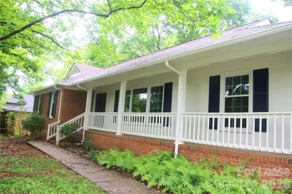 6030 Old Providence Road Charlotte NC 28226