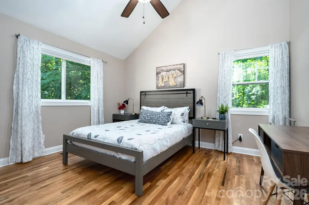 15 Happy Crow Lane Asheville NC 28805