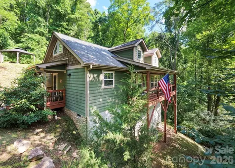 15 Happy Crow Lane Asheville NC 28805