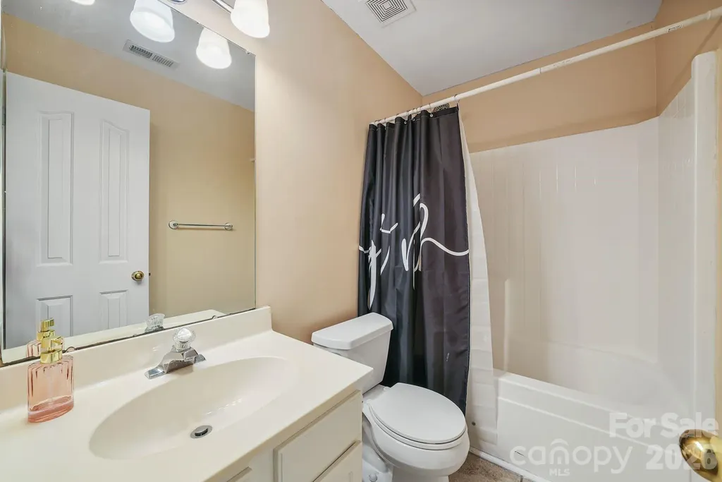 16007 Kirsten Nicole Road Charlotte NC 28278