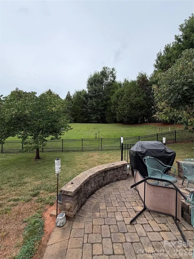 4804 Star Hill Lane Charlotte NC 28214