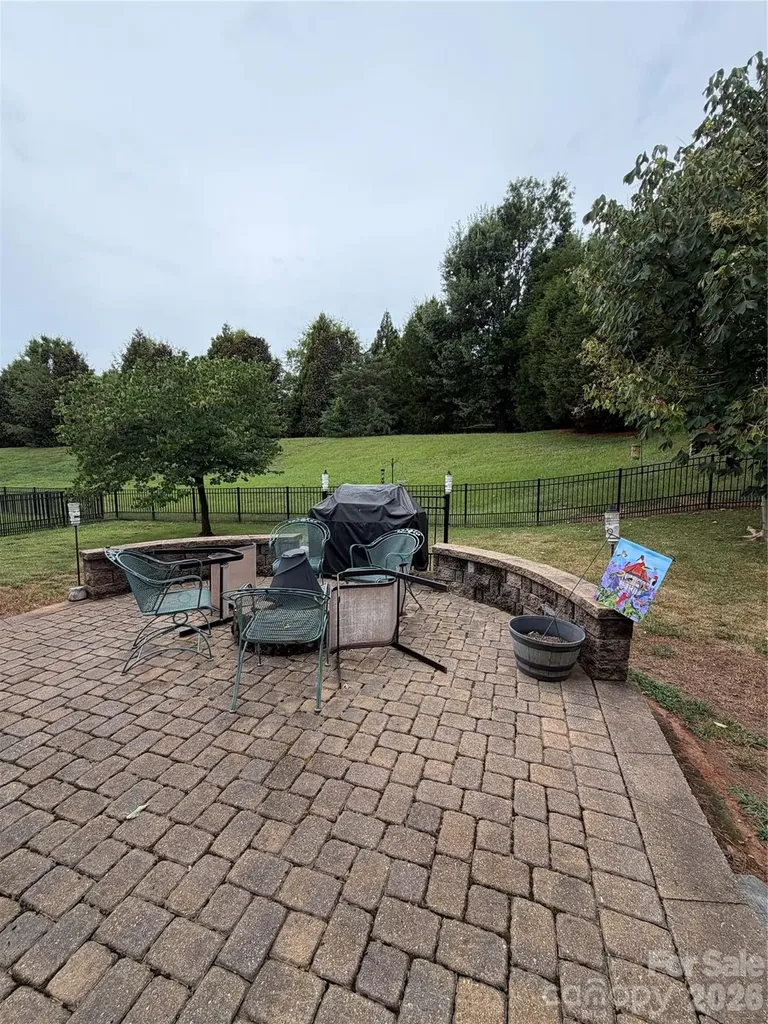 4804 Star Hill Lane Charlotte NC 28214