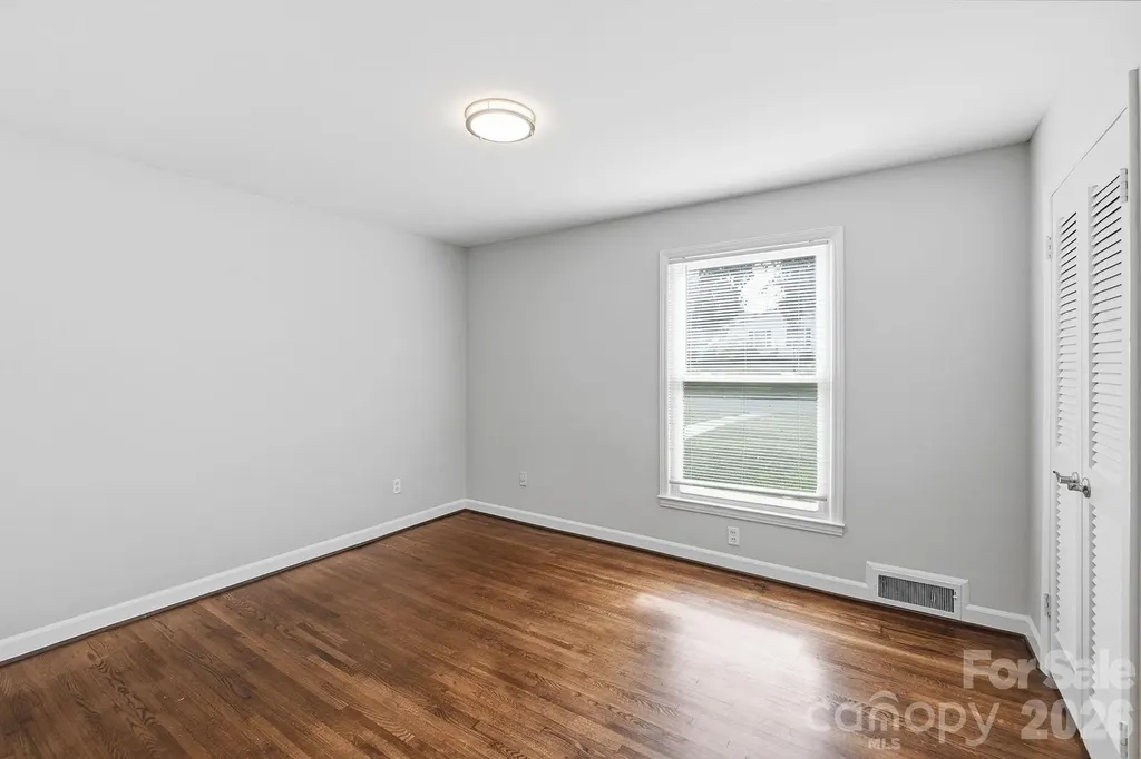 4712 Fairheath Road Charlotte NC 28210
