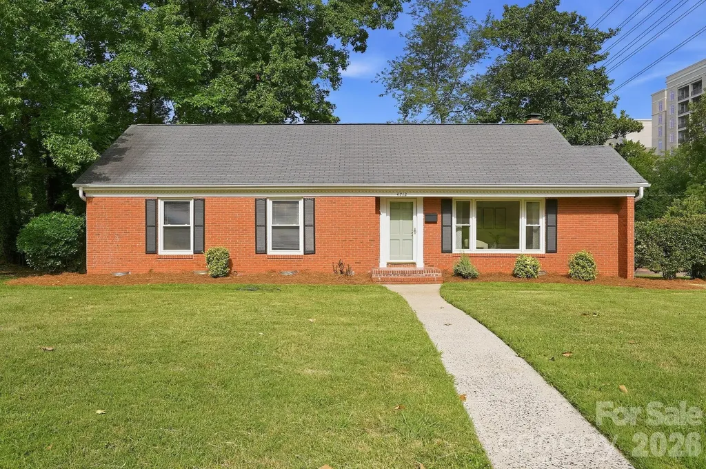 4712 Fairheath Road Charlotte NC 28210
