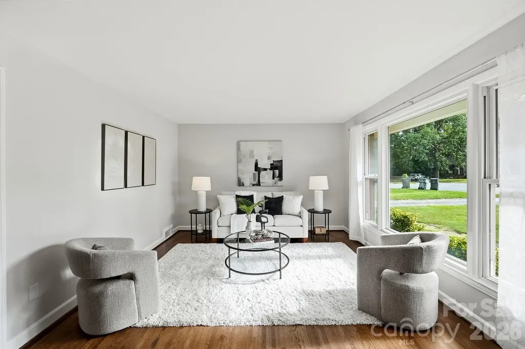 4712 Fairheath Road Charlotte NC 28210