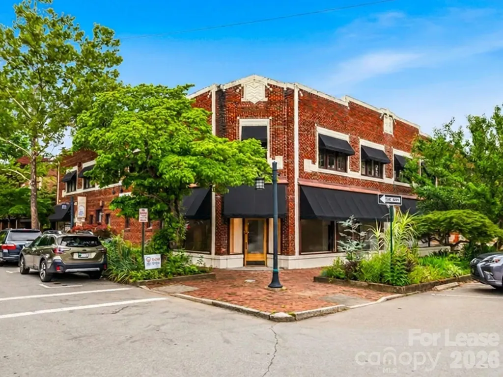 5 Biltmore Plaza Asheville NC 28803