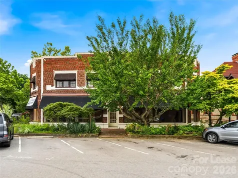 5 Biltmore Plaza Asheville NC 28803