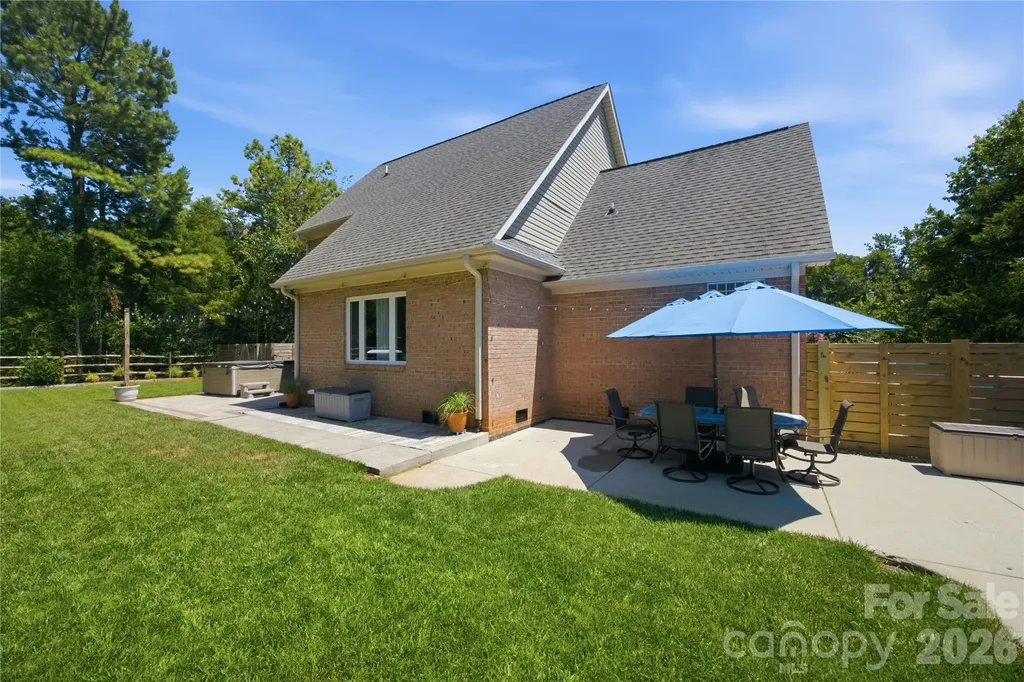 393 Ponderosa Circle Mooresville NC 28117