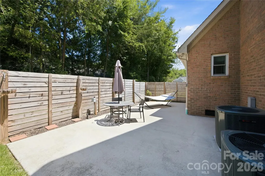 393 Ponderosa Circle Mooresville NC 28117